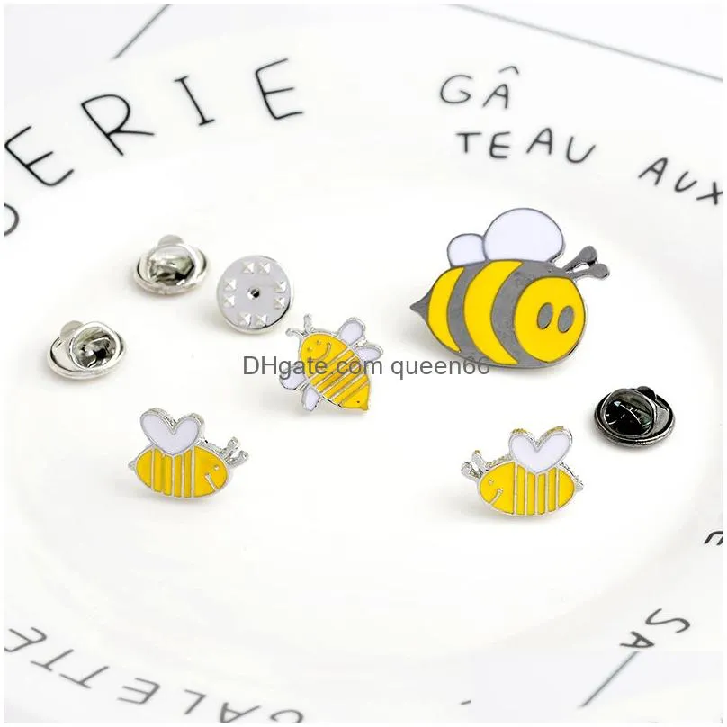 enamel animal pins smiling honey bee insect brooch denim jacket pin buckle shirt badge animal jewelry gift for kids