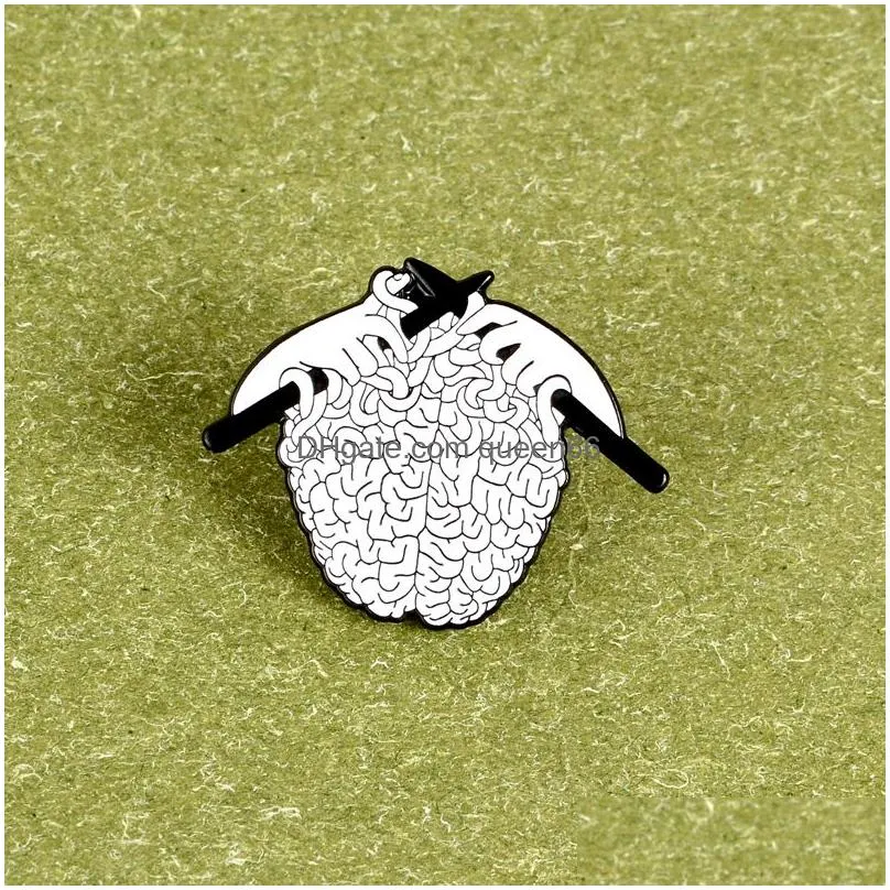 knitted sweater enamel pin brooches for women punk woven brain badge anatomy hard lapel pins backpack creative gothic jewelry gifts