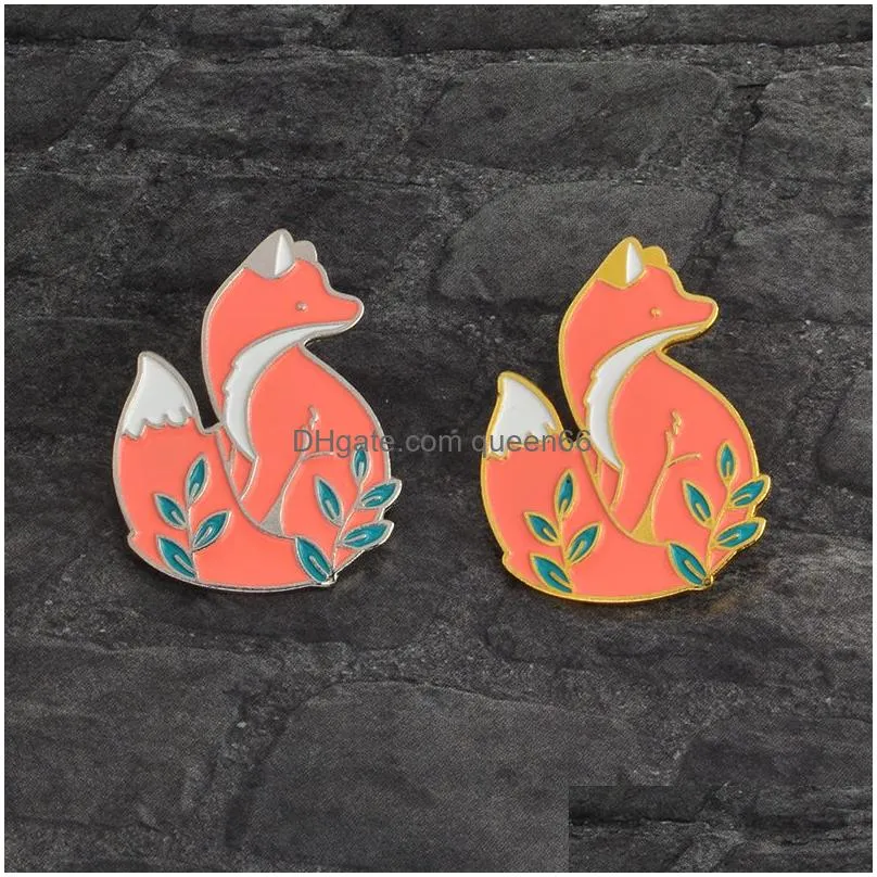 gold silver red fox in grass brooch denim jacket pins buckle shirt badge cartoon animal jewelry gift for kids friends