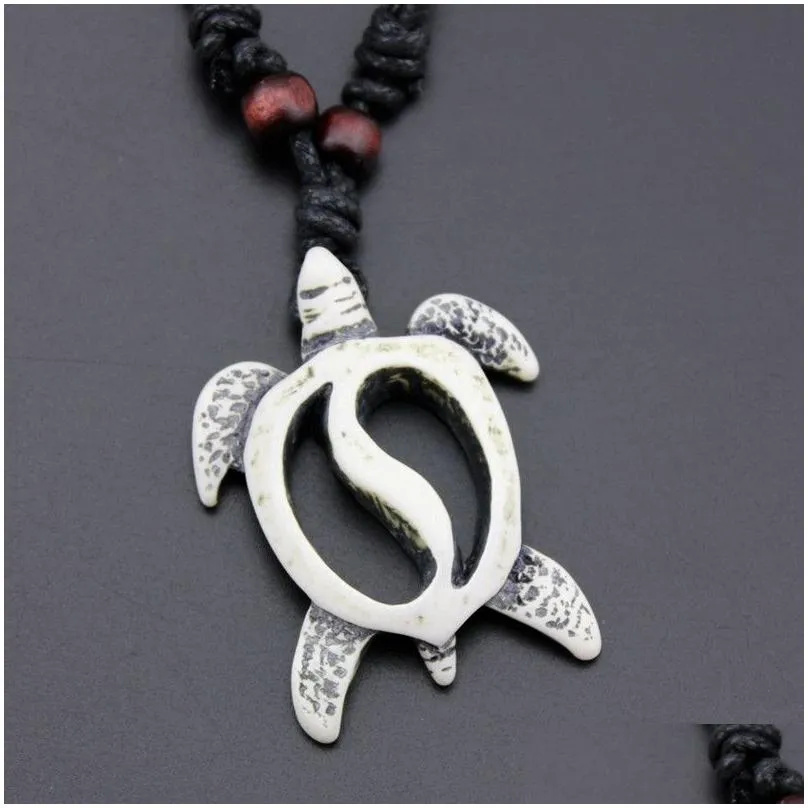 fashion whole 12pcs lot men womens faux yak bone yin yang hawaiian honu turtle pendant surfing necklace christmas gift mn5192333