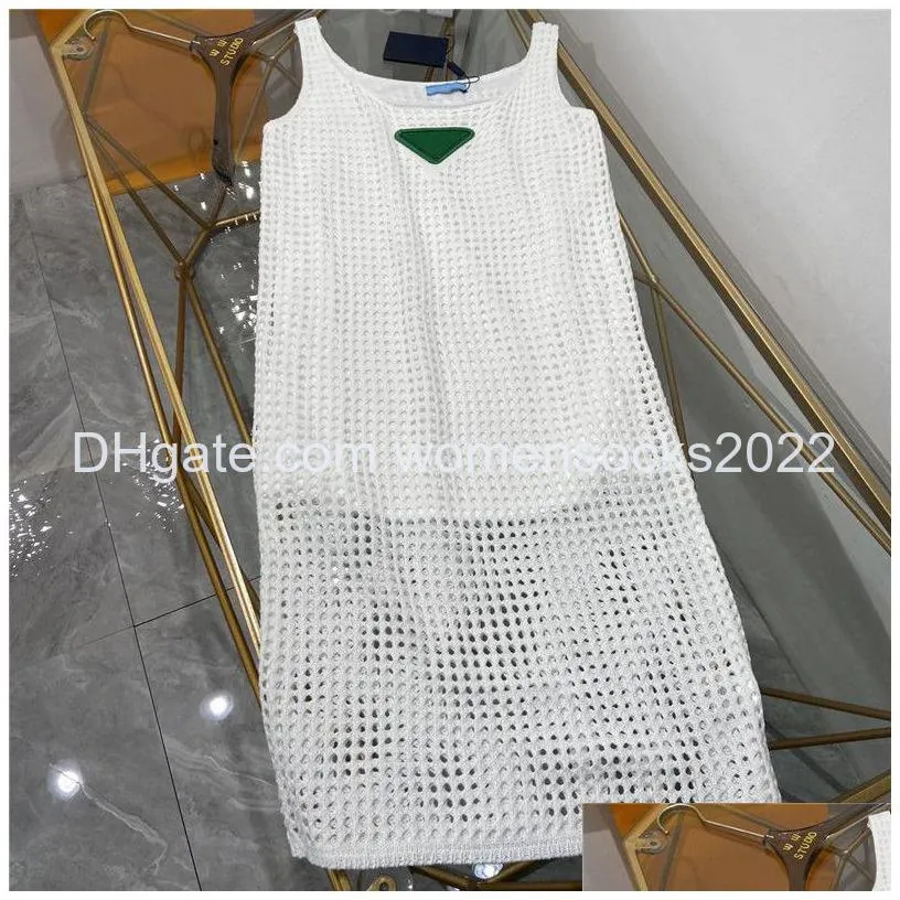 summer hollow out knit dresses triangle label decoration dress with lining women breathable designer sleeveless knitted dresses