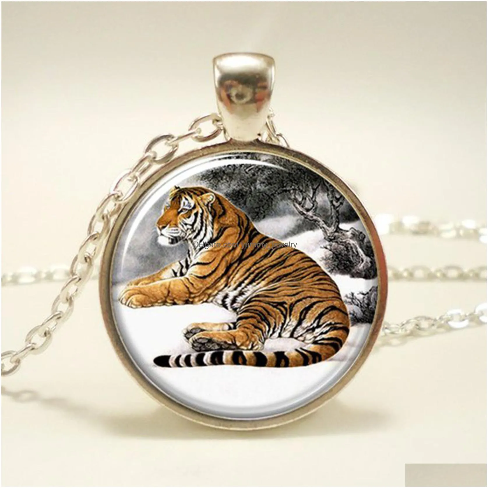 mens cool tiger pendant necklace womens fashion silver choker necklace wild animal glass cabochon jewelry gift