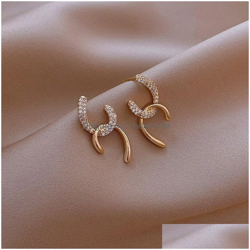 ins personality round exquisite pearl c shape simple stud earrings ladies party gift