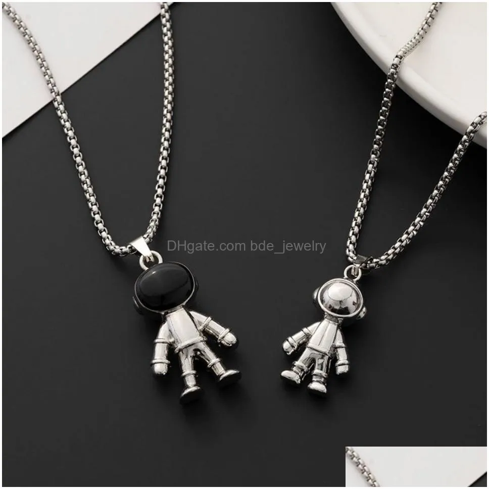 space astronaut alloy pendant necklace charm stainless steel chain choker necklaces for women jewelry gift
