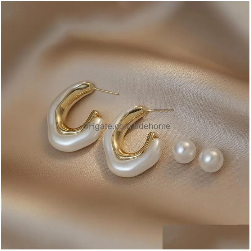 ins personality round exquisite pearl c shape simple stud earrings ladies party gift