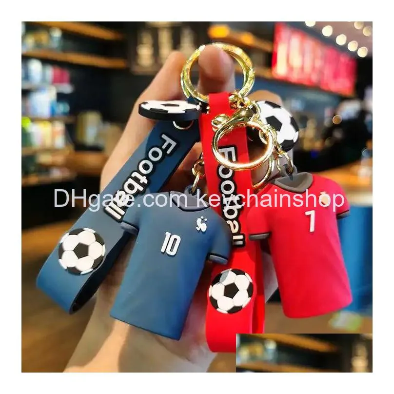 3d player football clothes shape keychain wholesale custom figure shaped cartoon logo keychain for souvenir gift