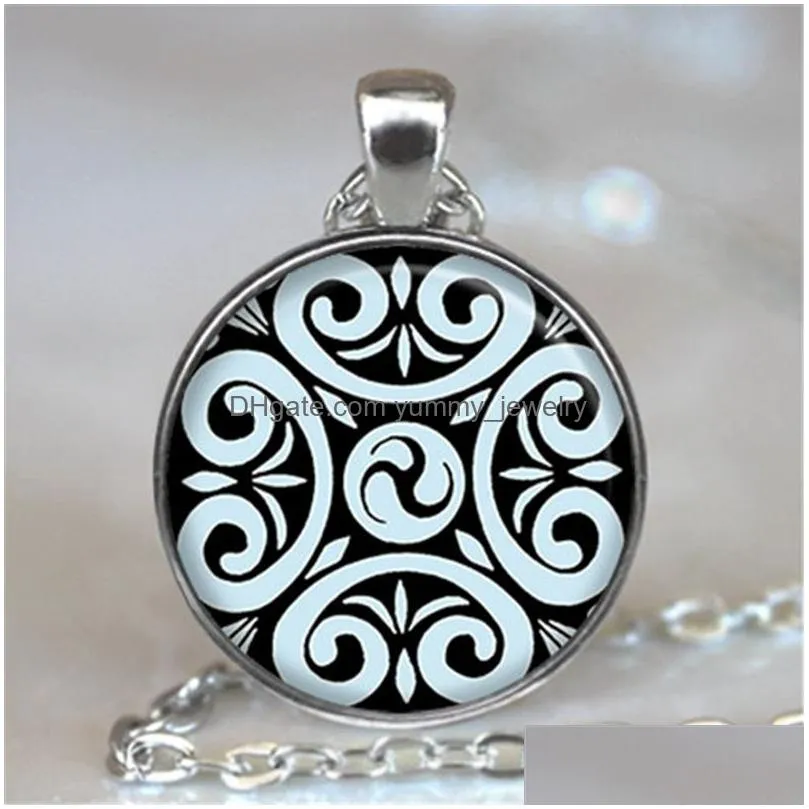 black white gothic yin yang necklace glass cabochon pendant yoga zen jewelry birthday christmas gift for yoga lover wholesale