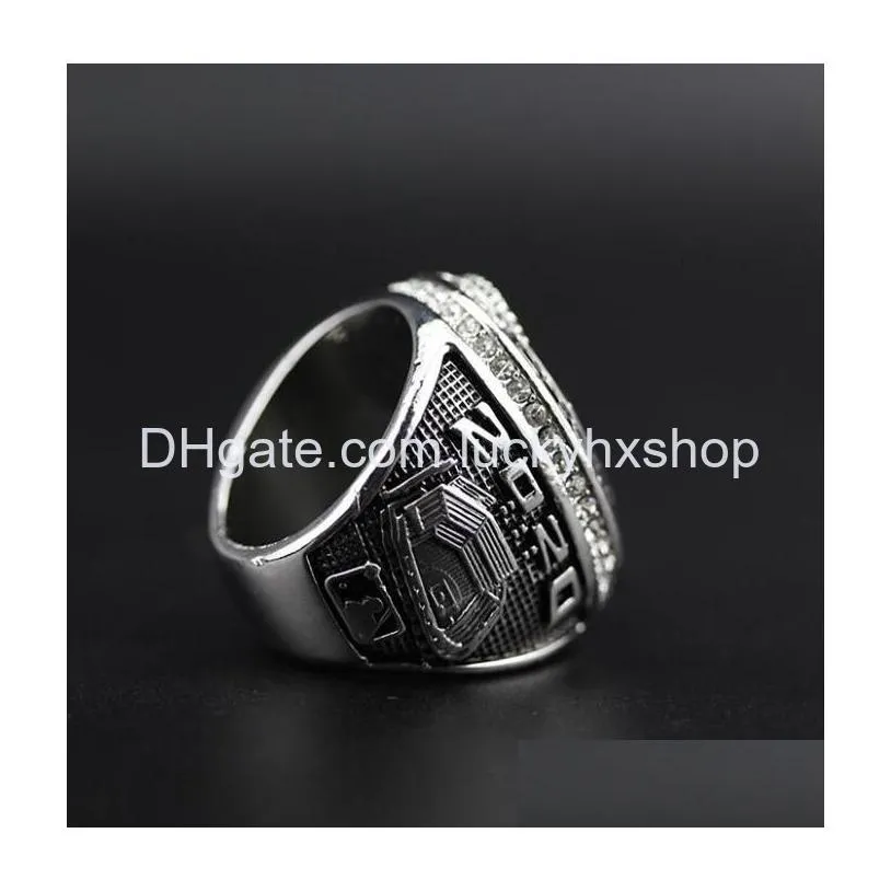 new fanscollection of souvenirs  2020 baseball championship ring