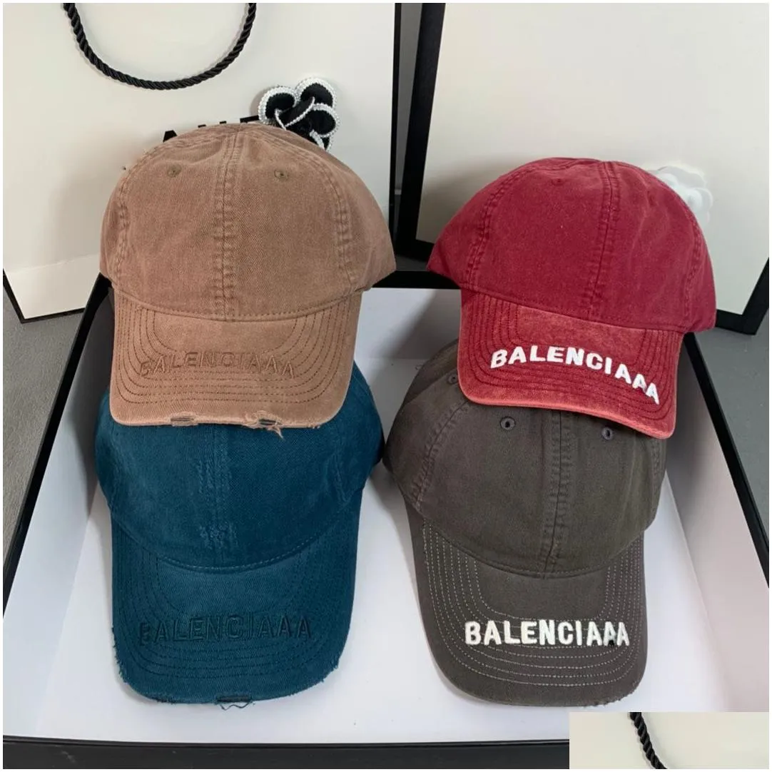 mens and womens designers casquette sports denim ripped ball caps solid color b letter outdoor couple hats