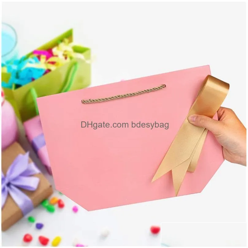 5 colors paper bag boutique clothes packaging with ribbon and handle cardboard package shopping bags for celebration gift wrap