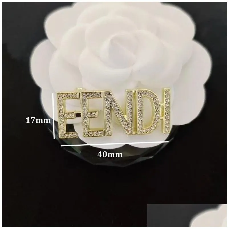 jewelry badge luxury women broche designer brand letter brooches 18k gold plated inlay crystal rhinestone broches brooch charm men pearl pins wedding party