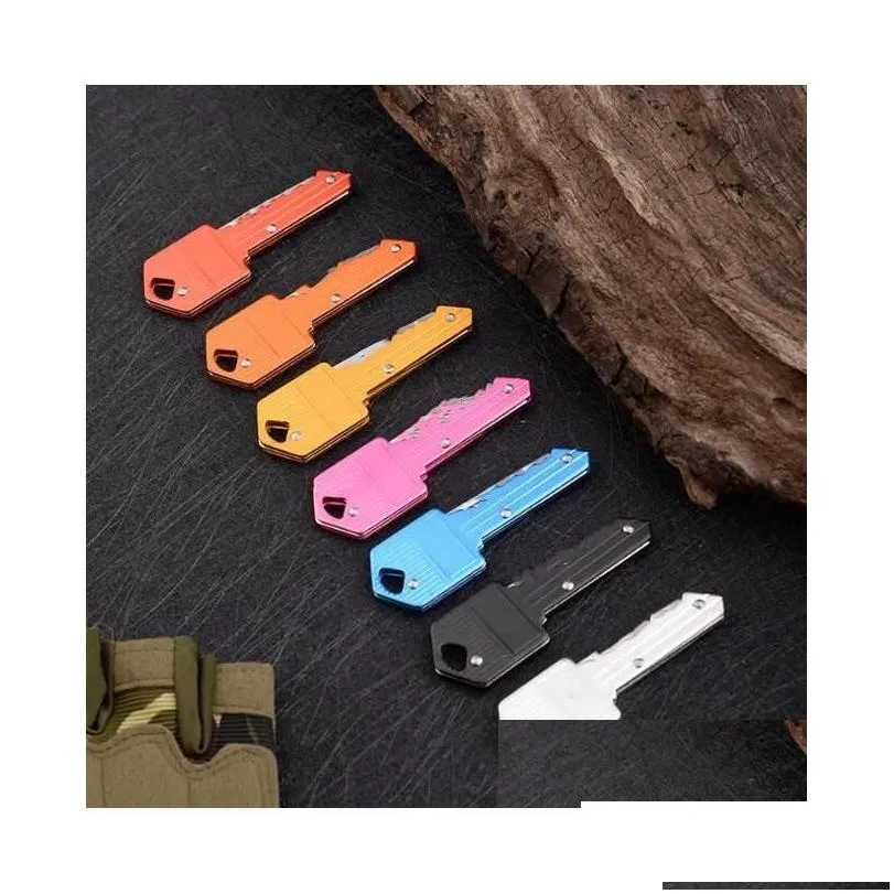 Keychains Lanyards 10 Colors Mini Folding Knife Keychain Outdoor Gadgets Key Shape Pocket Fruit Knifes Mtifunctional Tool Chain Sa