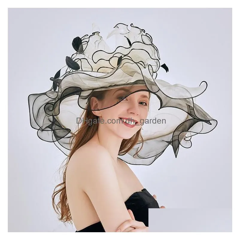 Berets Berets The Europe And United States 2022 Sun Hat Fashion Crystal Flowers White Gauze Women Summer Drop Delivery Fashi Dhgarden Dhh0M