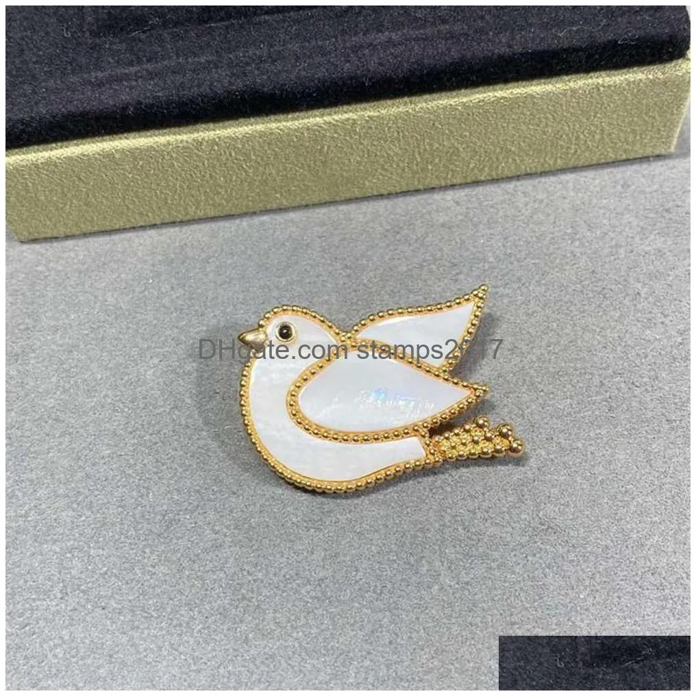 v gold plated mijin bird animal breastpin vanly cleefly lucky children series cnc high edition personalized drama fashion