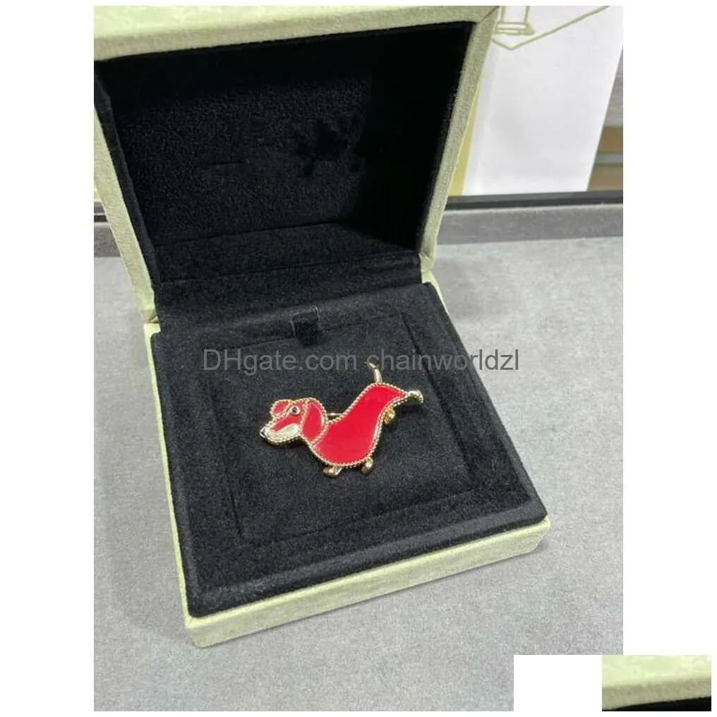 v gold plated mijin dachshund animal breast needle lucky children series cnc high edition full and round