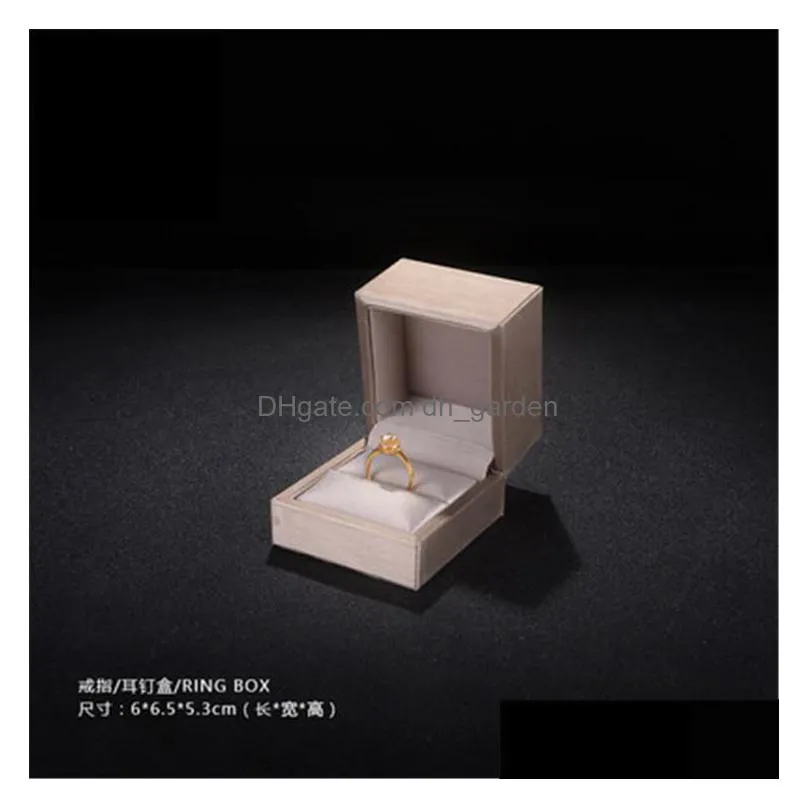leather highquality stringy light gold color ring box for jewellery earing pendant bracelet jewelry set boxes packaging display