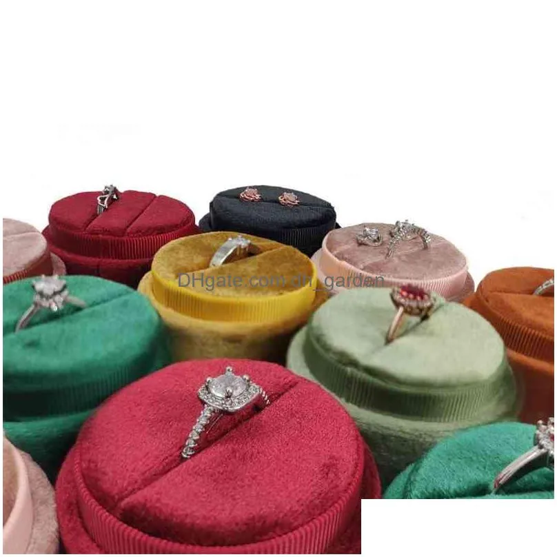 green/white/red round single velvet proposal bearer ring jewelry wedding engagement box