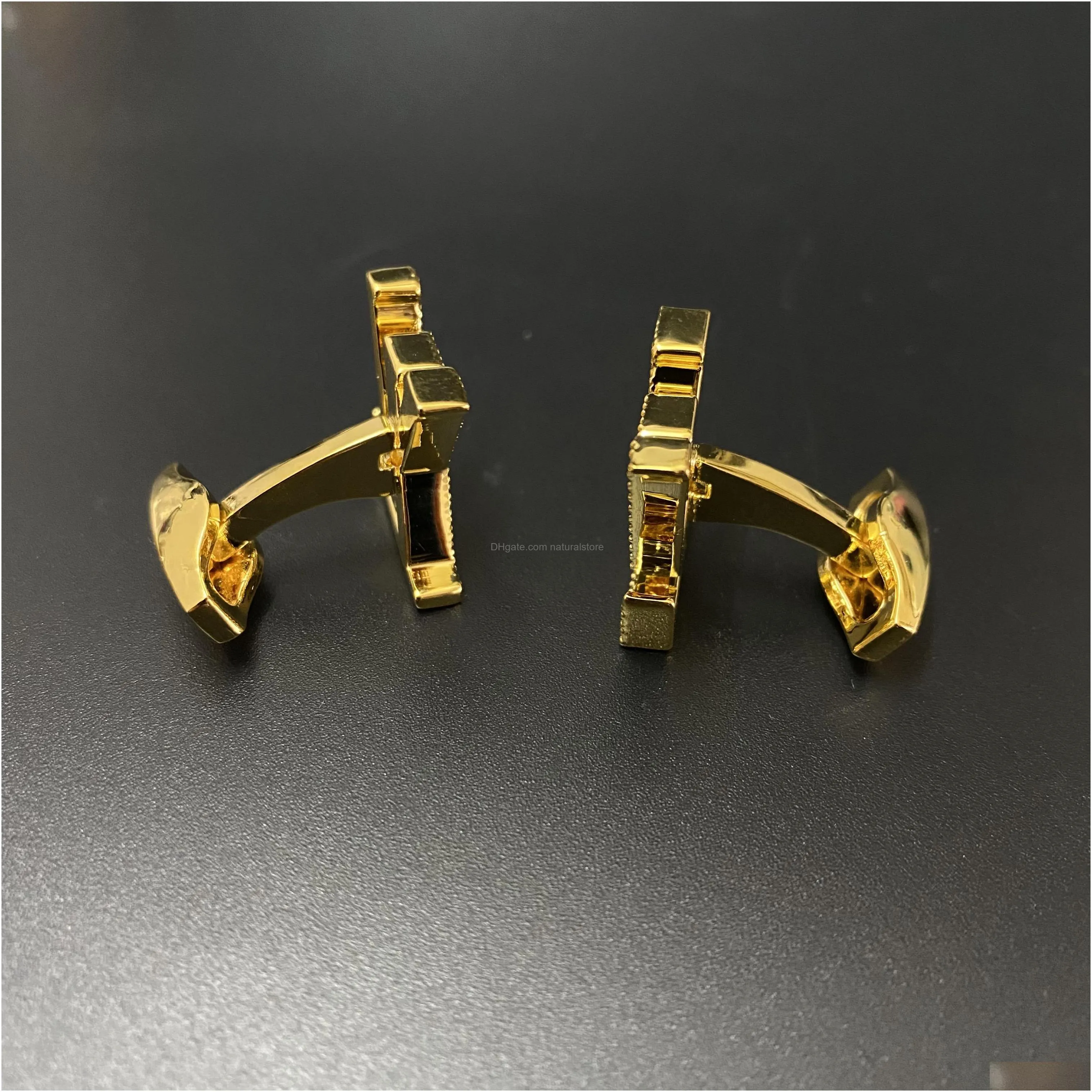 luxury designer cufflinks high quality cuff links for men french shirt cufflink advanced christmas gifts silver gold rosegold