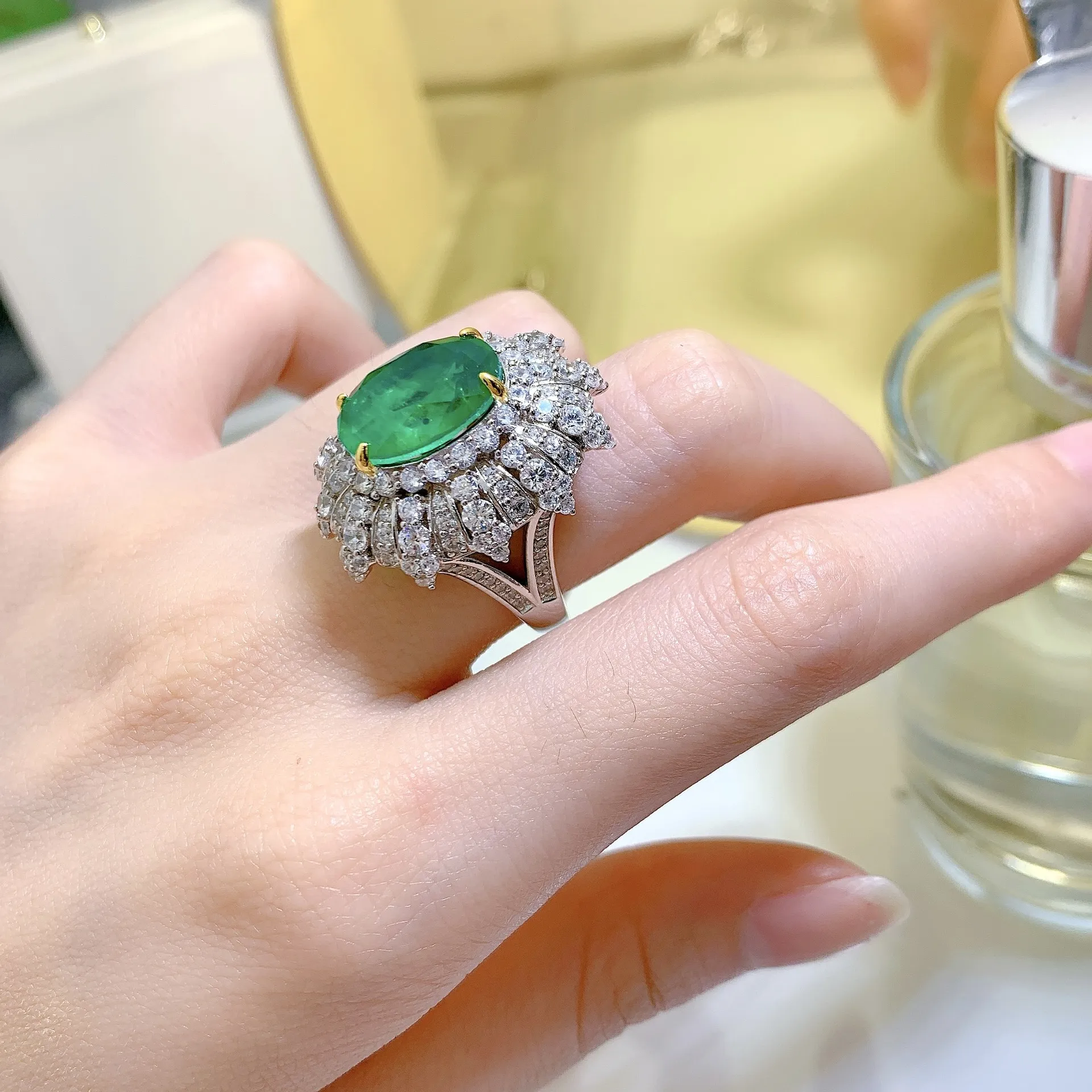 Flower Emerald Diamond Ring 100% Real 925 sterling silver Party Wedding band Rings for Women Bridal Promise Engagement Jewelry