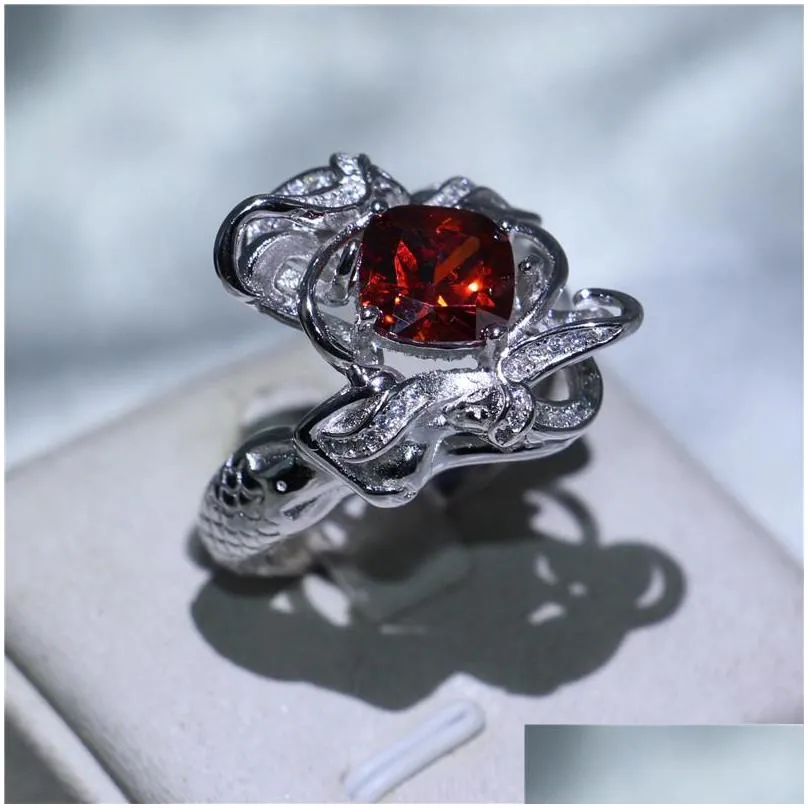 handmade 925 sterling silver fashion engagement wedding band ring princess cut red cz mermaid shape finger rings for women fine