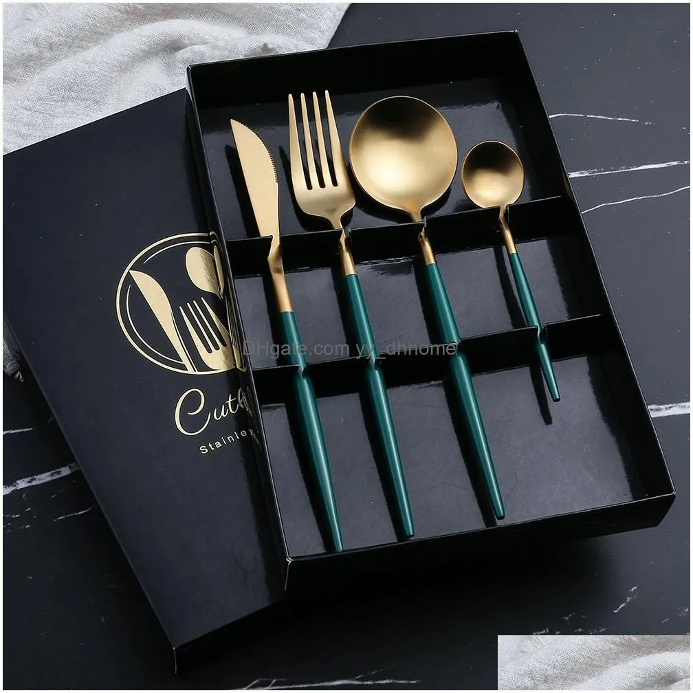 2022 4 pieces / set of black cutlery set stainless steel cutlery golden kitchen cutlery fork knife spoon wedding silverware set