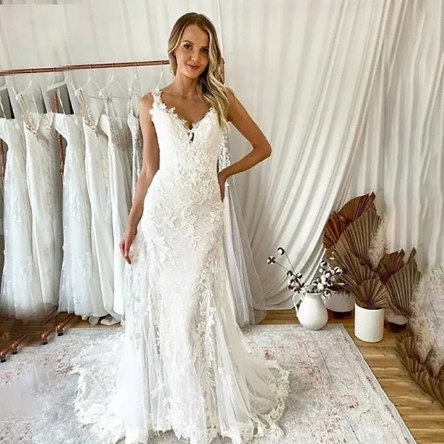 Floral V Neck Romantic Wedding Gown Custom Made Mermaid Sleeveless OpenSize Embroidered Bridal Dress Lace