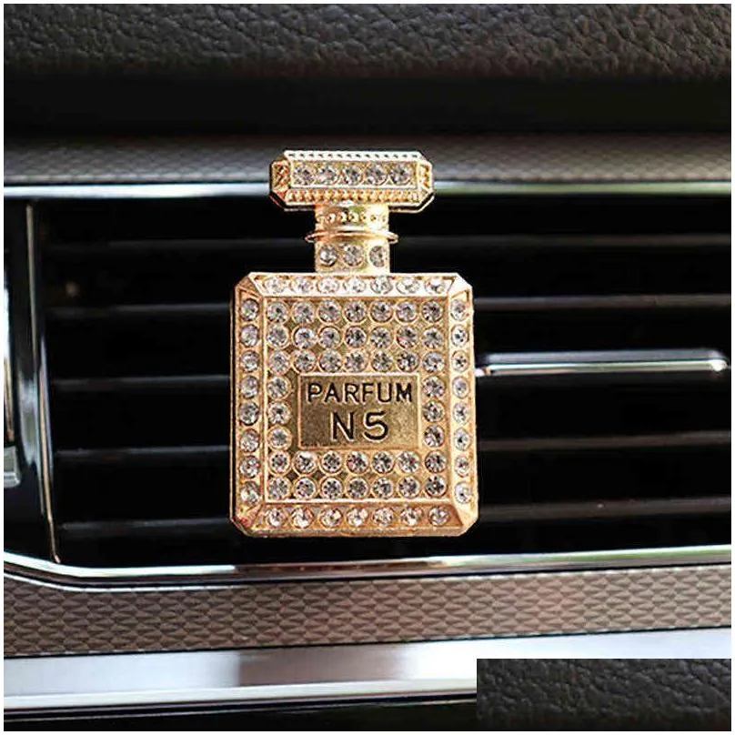 decorations diamond perfume bottle decor for vent clip air freshener in auto interior decoration aroma diffuser car accessories 0919