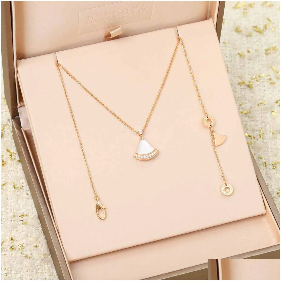 Pendant Necklaces S925 Sier Fan Shape With Diamond And White Shell For Women Wedding Engagement Jewelry Gift Have Normal Stamp Box Ps3 Dhlaq