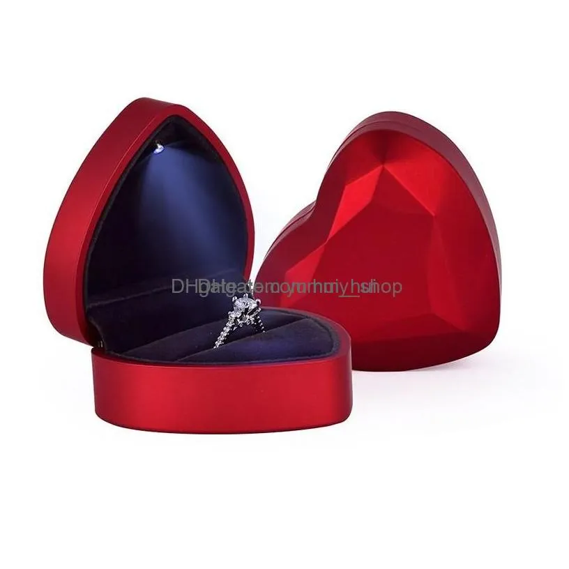 jewelry boxes heart shaped led light wedding ring box with display storage decoration cases pendant bag birthday gift drop delivery