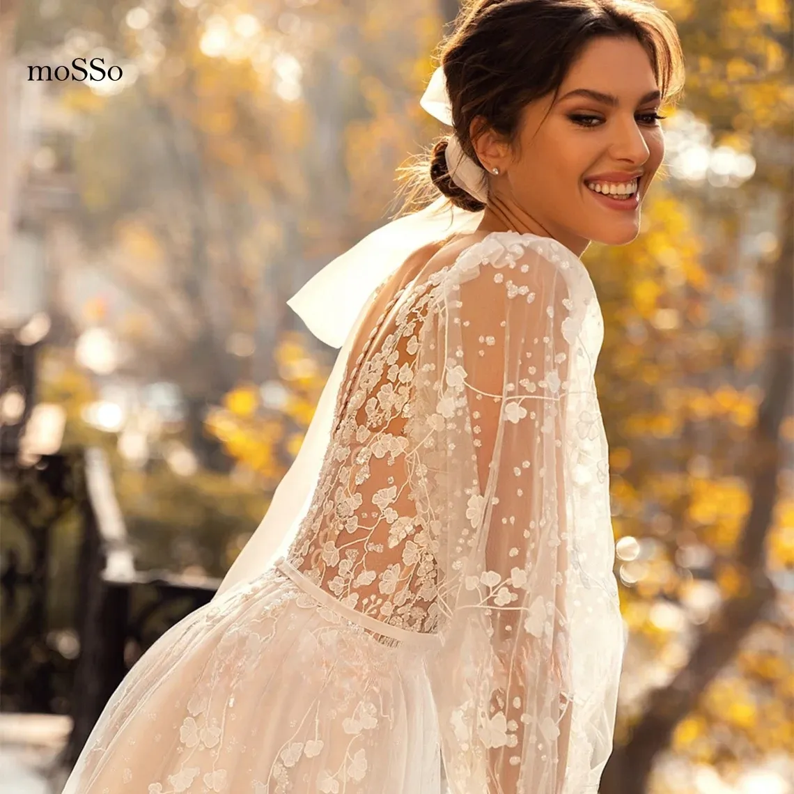 Floral V Neck Wedding Dresses Long Sleeves Beading Lace Appliques Bridal Gowns Backless Buttons Vestido De Novia