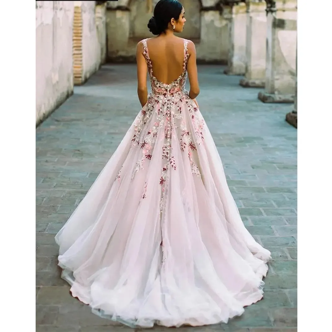 Colorful Floral Appliques Wedding Dresses Lace Backless A-Line V-Neck Sleeveless Boho Country Bridal