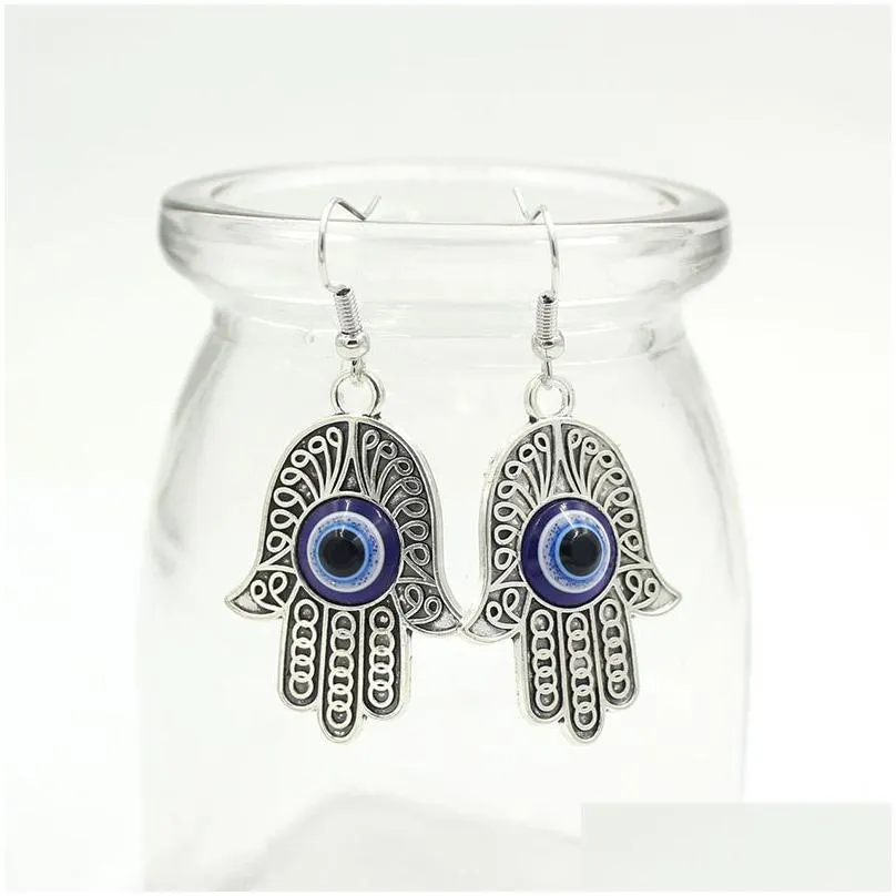 Dangle & Chandelier Wholesale Evil Eye Hand Of Fatima Dangle Earrings Lampwork Murano Glass Blue Heart Eyes Earring For Wome Dhgarden Dhv9E
