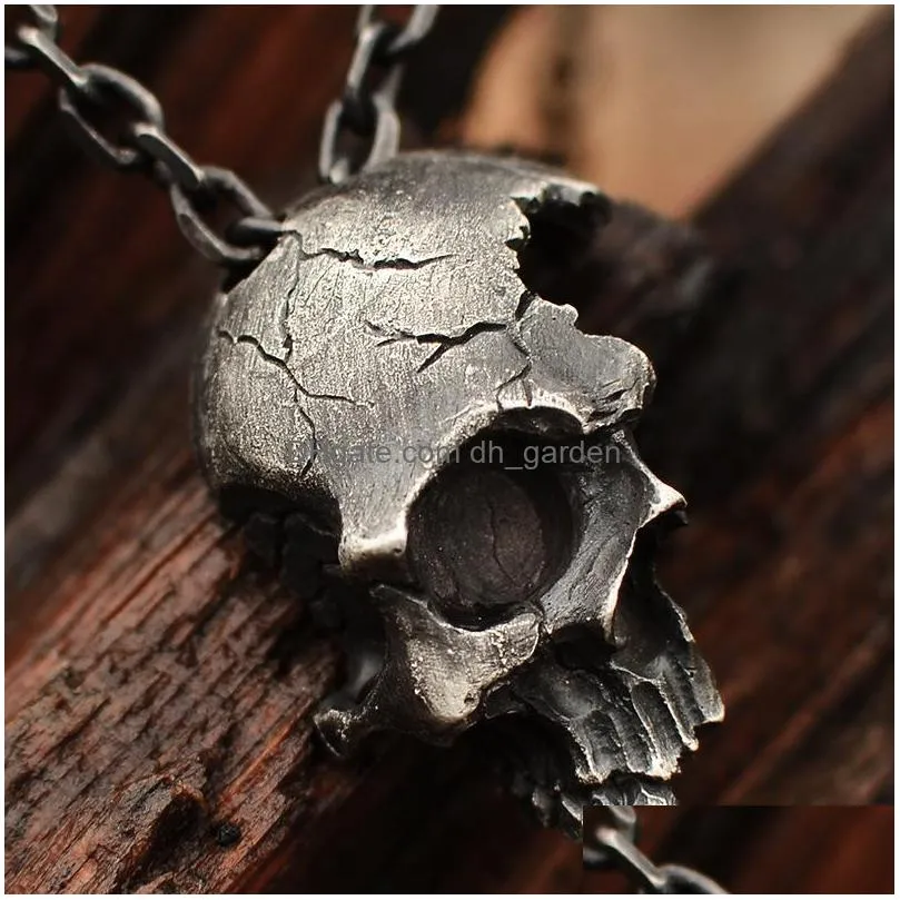 popular retro skull necklace male personality half face skull pendant dark gothic jewelry punk style necklace