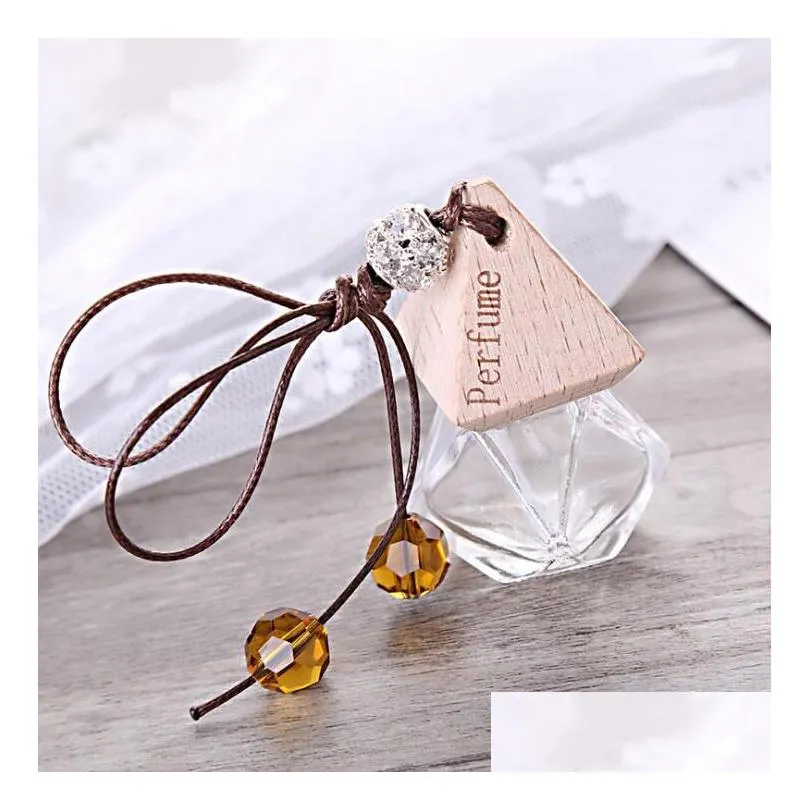 Car Perfume Bottle With Wood Cap Hanging Rearview Ornament Air Freshener For Essential Oils Diffuser Refillable Empty Glass Bottle