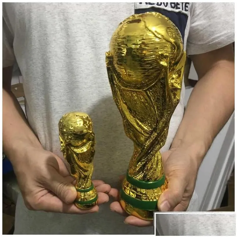 Arts And Crafts European Golden Resin Football Trophy Gift World Soccer Trophies Mascot Home Office Decoration Drop Delivery Garden