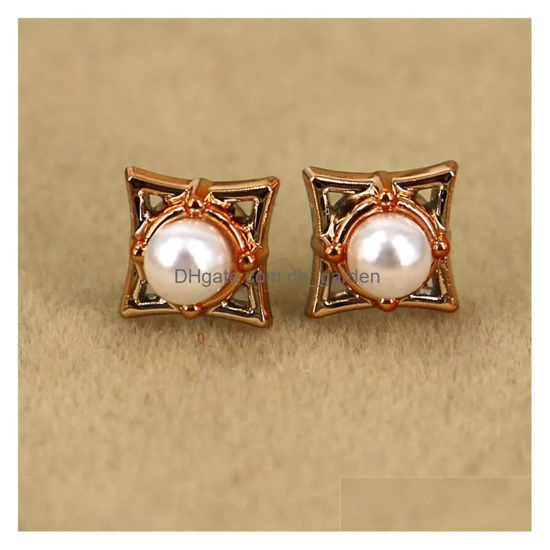 wholesale earrings wholesale 100 pairs of box decoration letters goldplated silver inlaid imitation pearl plastic earrings