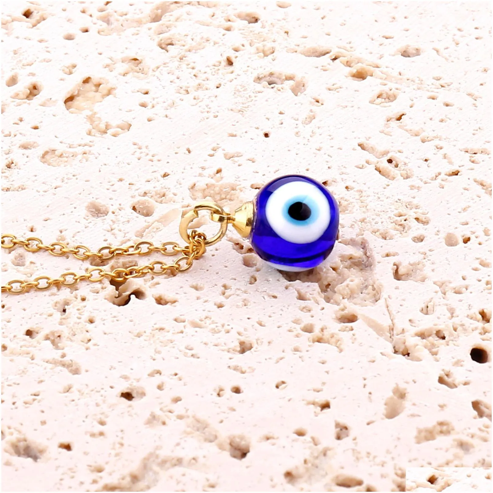 Pendant Necklaces 2022 New Fashion Turkish Evil Eye Blue Amet Necklace Pendant Women Accessories Friendship Jewelry Lucky Gi Dhgarden Dh5Qx