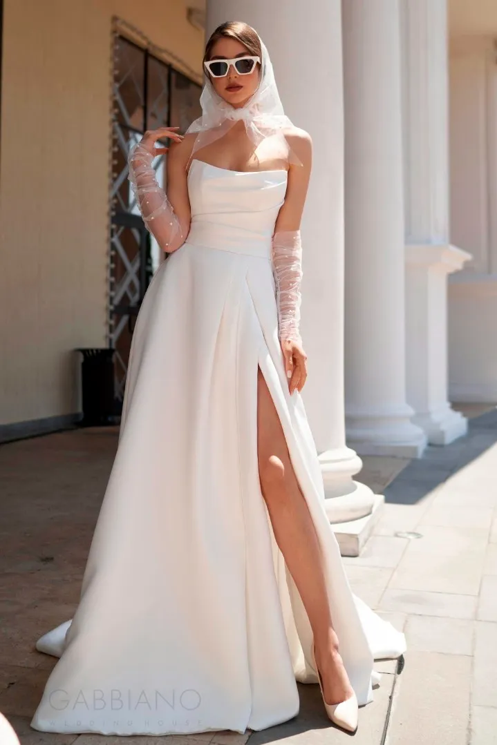 Modern White Satin A Line Wedding Dresses Simple Strapless Boho Beach Garden Bridal Gowns Pleated Sexy High Split Women Second Reception Marriage Dress Robes CL2898