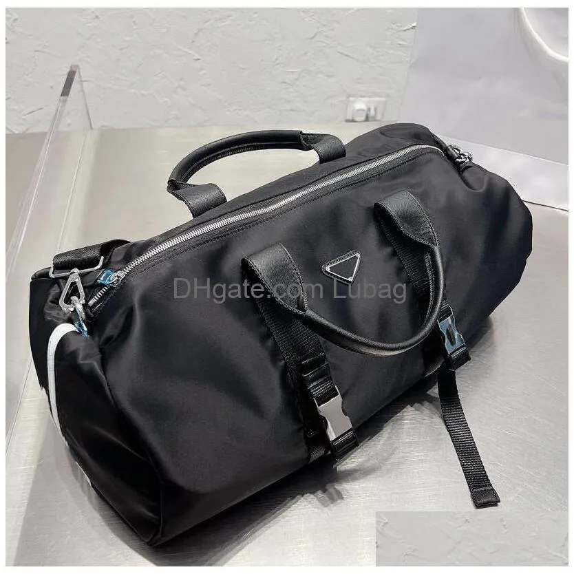 top quality unisex duffle bag sport bags fashion black commerce large capacity handbag solid color nylon portable handbag travelling packet shoulder cross