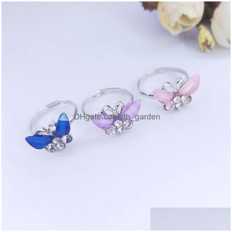 50pcs/lot fashion classic ring floral crystal rhinestone vintage with side stones ring daily silver butterfly shape wedding party jewelry ring