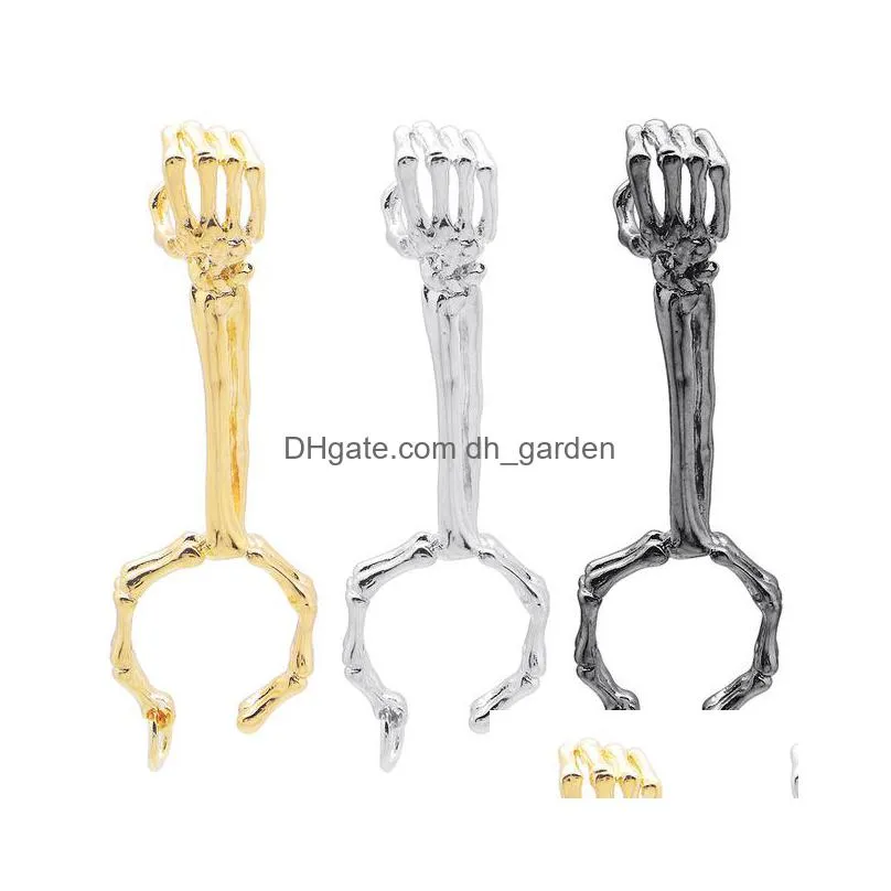 wholesale new male alloy skeleton hand bone smoking ring cigarette holder opening ring cigarette holder punk jewelry 001