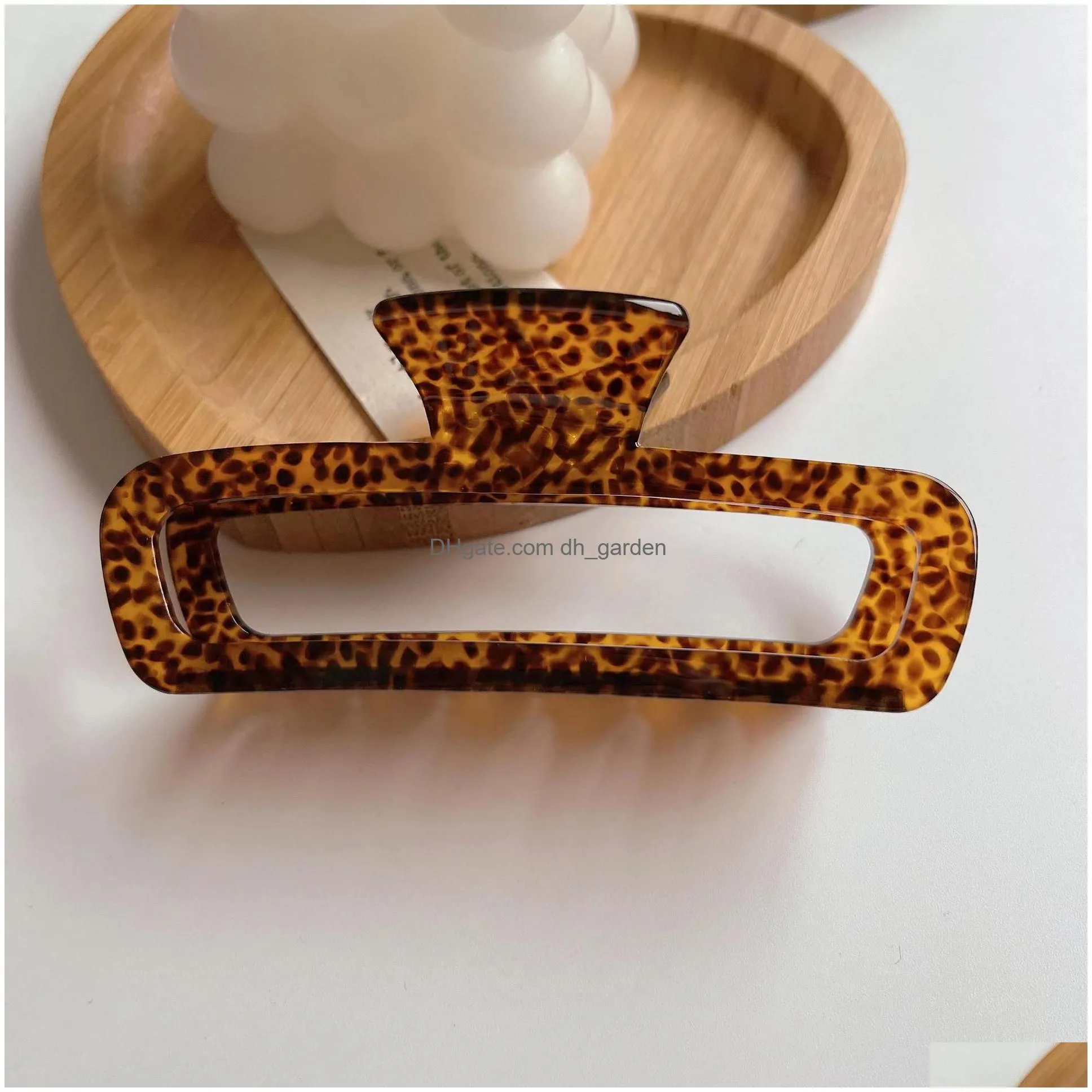 Hair Clips & Barrettes New Arrived Retro Simple Rectangar Hollow Out Shark Clip Acetate Leopard Print Hair Claw For Drop Del Dhgarden Dhwp9