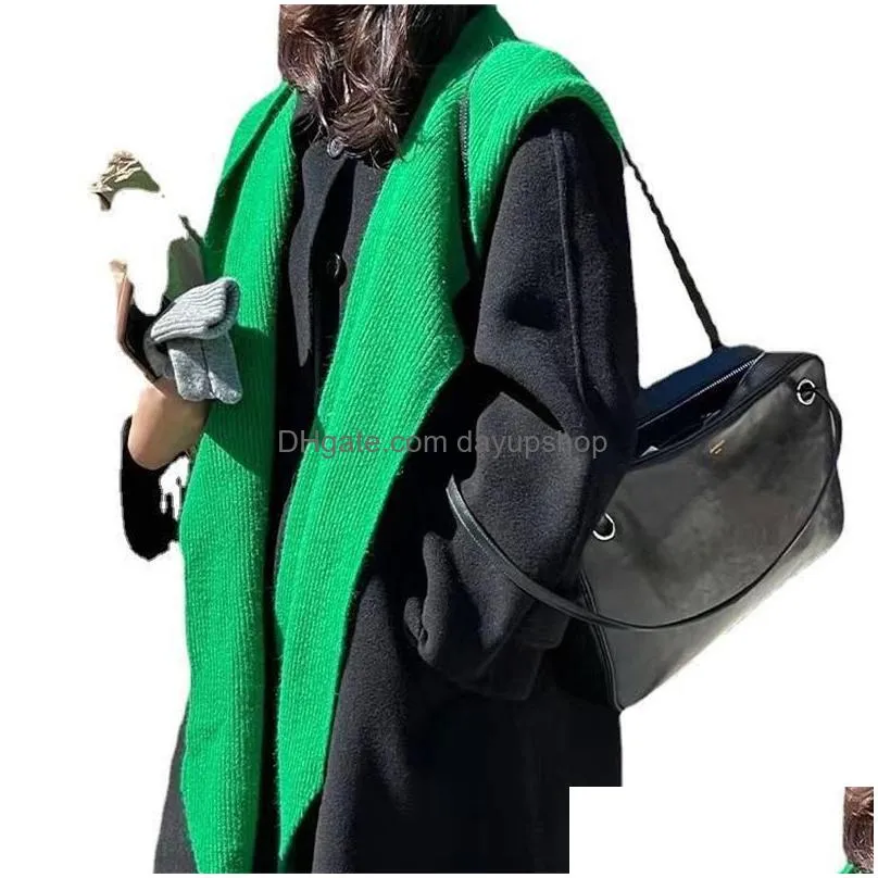 5 Colors Minimalist And Versatile Hooded Scarf Winter Fashion Plain Shawl Paired With A Trench Coat Womens Warm Knit Drop Delivery Dh7Lm