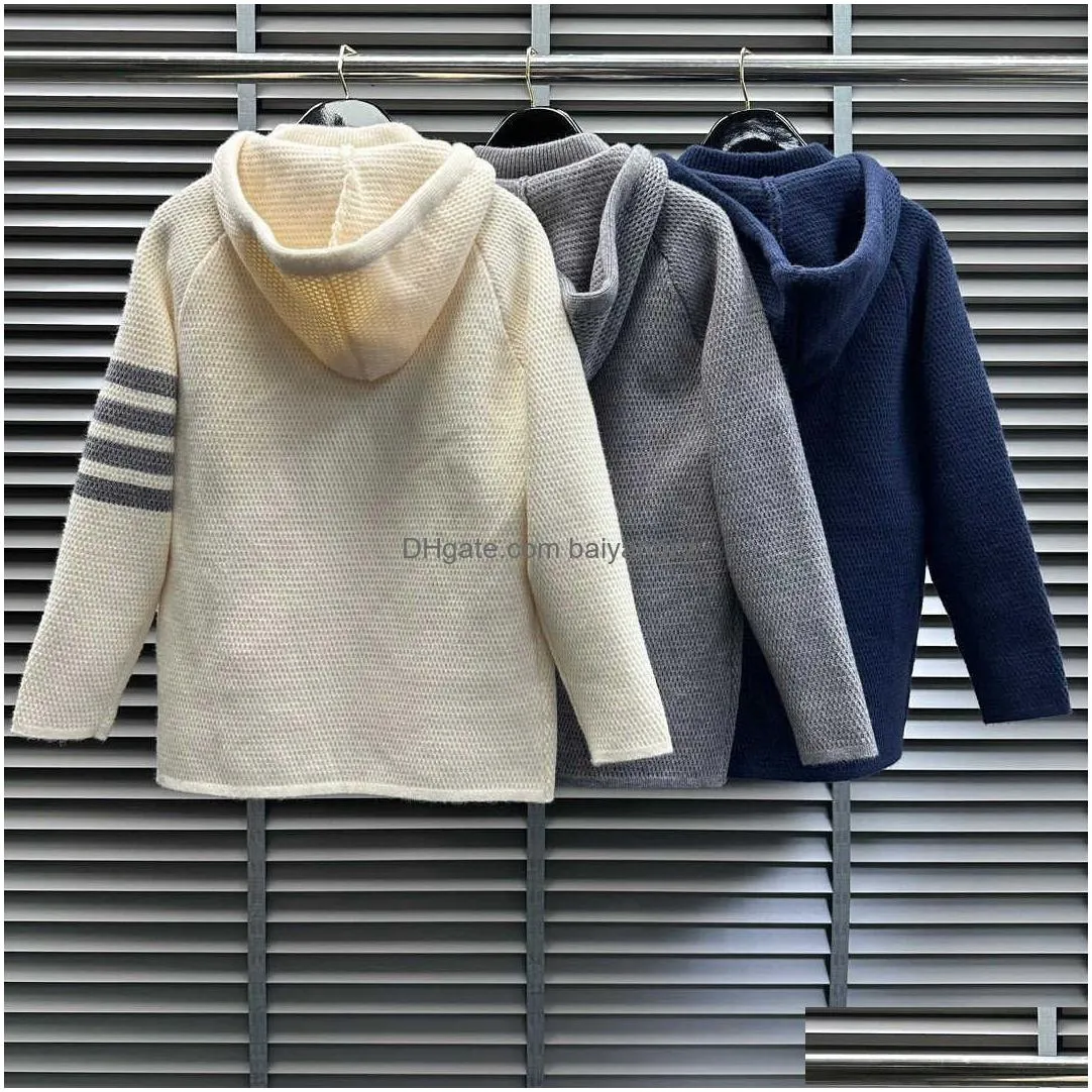 mens tb knitted sweater designer jacket thick needle sheepskin zipper detachable hood casual versatile top for men and women long sleeved jacket