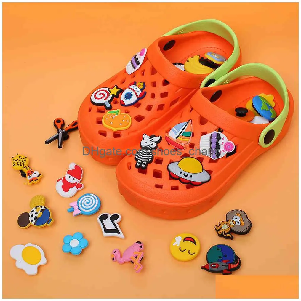 100pcs random shoe for accessories cartoon croc charms fit clog jibz diy bracelets wristband kids gift