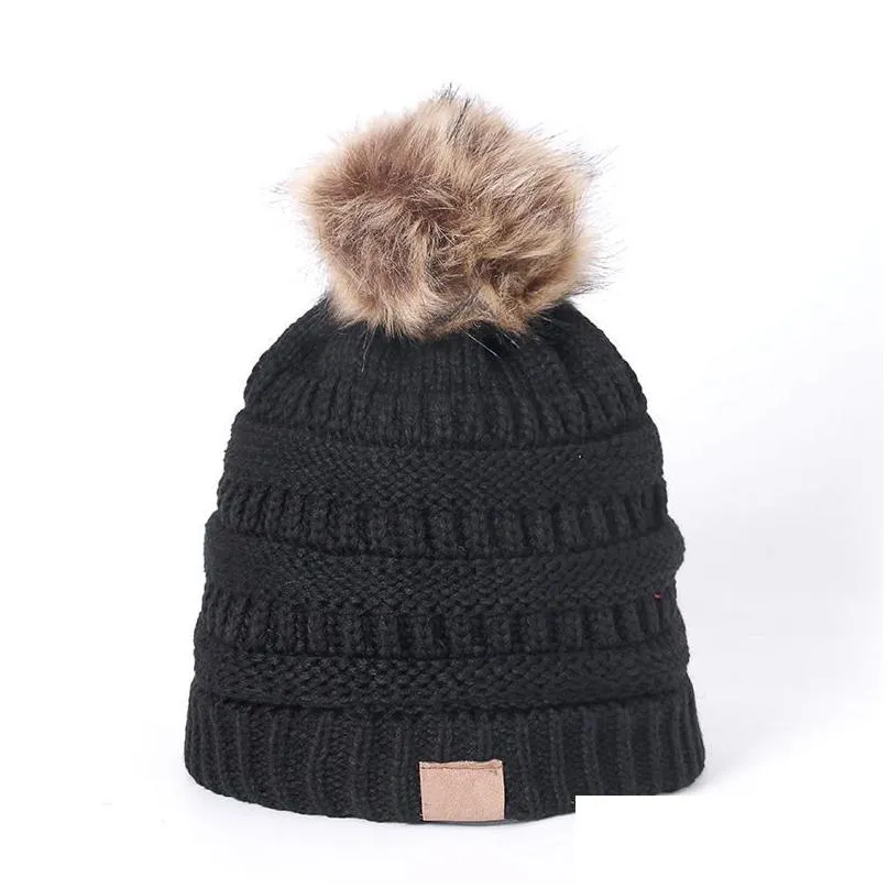 Designer Fall And Winter Wool Knitted Hat Outdoor Thickened Thermal Plover Hairball Christmas Drop Delivery Dhqde