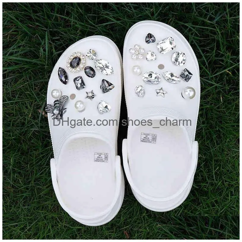 2021 fashion designer quality shoes charms for croc diy rhinestone bee shoe buckle