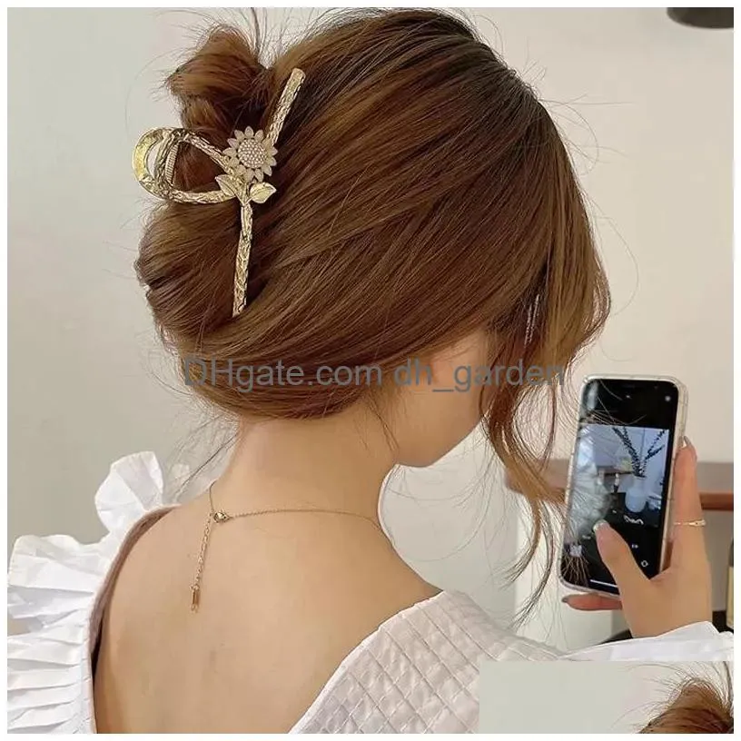 Hair Clips & Barrettes Sunflower Metal Hollow Out Geometric Hair Claw Ladies Elegant Accessories Cross Crab Bath Clip For Wo Dhgarden Dhwig