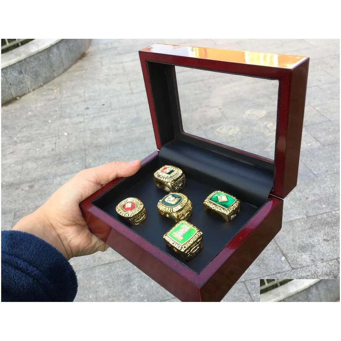 5 pcs 1983 1987 1989 1991 2001  hurricanes national championship ring set with wooden display box case fan gift 2019 drop