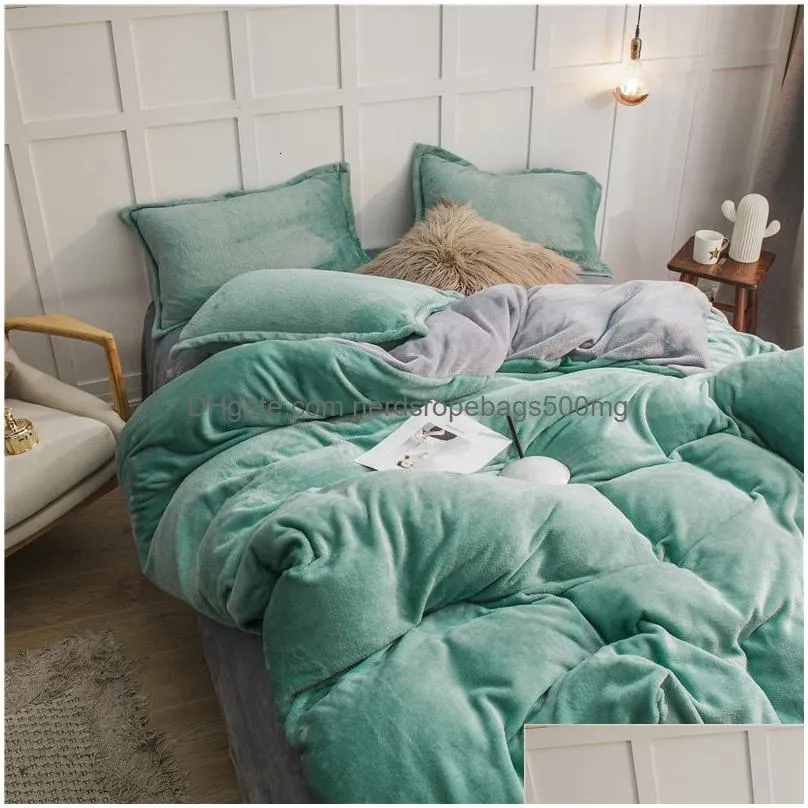 Bedding Sets Bedding Sets Winter Soft Warm Double-Sided Veet Quilt Bed Er Plush Thickening Duvet Set 230506 Drop Delivery Home Garden Dhff2
